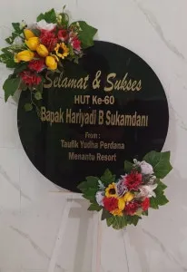 Papan Akrilik Ucapan Ulang Tahun Tanah Laut